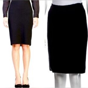Austin Reed Vintage 100% Worsted Wool Black Petite Pencil Skirt 8P 🖤